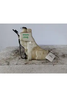 KENWORTH T680 WINDSHIELD WASHER RESERVOIR