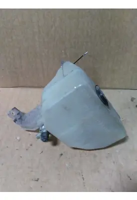 KENWORTH T680 WINDSHIELD WASHER RESERVOIR