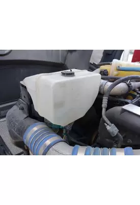 KENWORTH T680 WINDSHIELD WASHER RESERVOIR