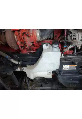 KENWORTH T680 WINDSHIELD WASHER RESERVOIR