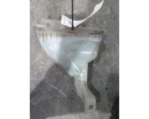 KENWORTH T680 WINDSHIELD WASHER RESERVOIR