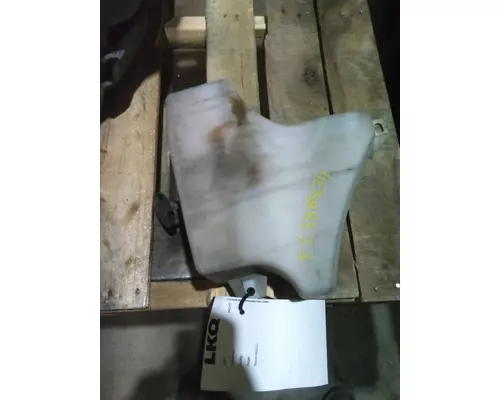 KENWORTH T680 WINDSHIELD WASHER RESERVOIR