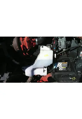 KENWORTH T680 WINDSHIELD WASHER RESERVOIR