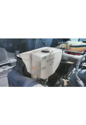 KENWORTH T680 WINDSHIELD WASHER RESERVOIR