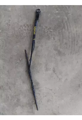 KENWORTH T680 WINDSHIELD WIPER ARM