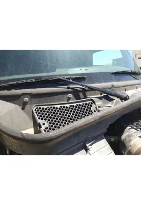 KENWORTH T680 WINDSHIELD WIPER ARM