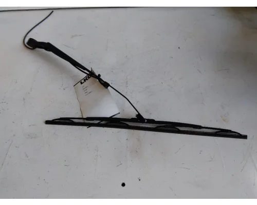 KENWORTH T680 WINDSHIELD WIPER ARM