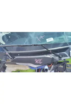 KENWORTH T680 WINDSHIELD WIPER ARM