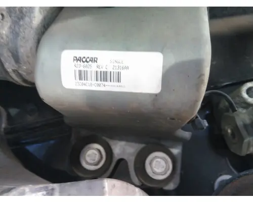 KENWORTH T680 WINDSHIELD WIPER ASSEMBLY