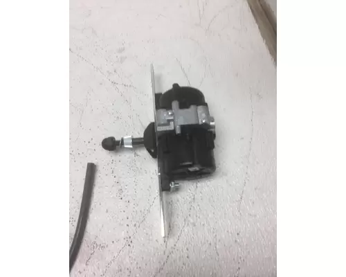 KENWORTH T680 WINDSHIELD WIPER MOTOR