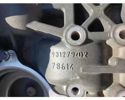 KENWORTH T680 Water Pump