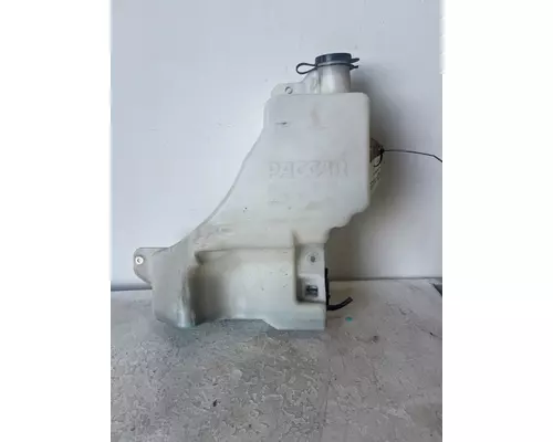 KENWORTH T680 Windshield Washer Reservoir