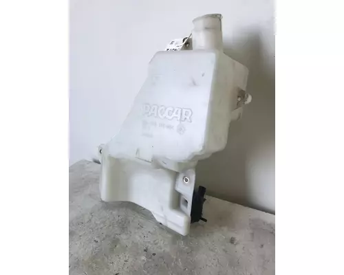 KENWORTH T680 Windshield Washer Reservoir