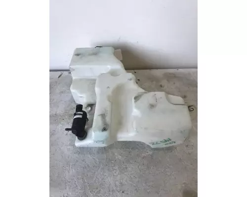 KENWORTH T680 Windshield Washer Reservoir