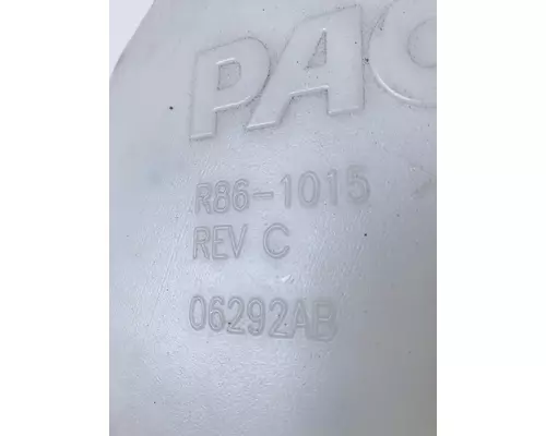 KENWORTH T680 Windshield Washer Reservoir