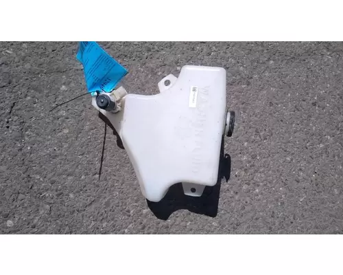 KENWORTH T680 Windshield Washer Reservoir