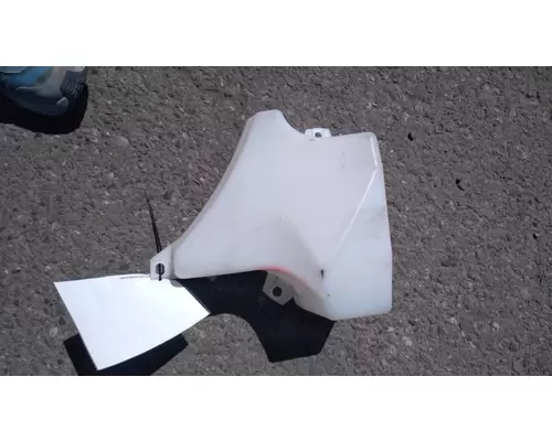 KENWORTH T680 Windshield Washer Reservoir