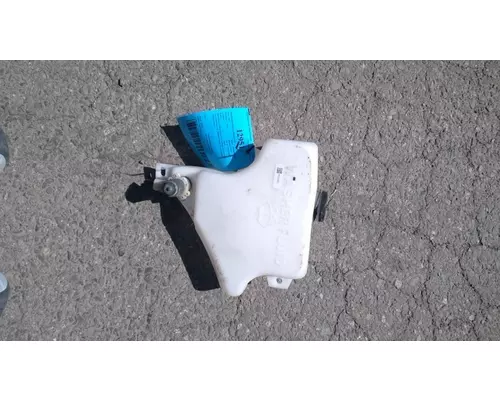 KENWORTH T680 Windshield Washer Reservoir