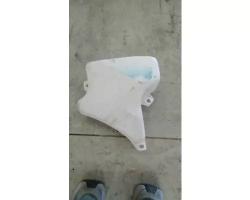 KENWORTH T680 Windshield Washer Reservoir