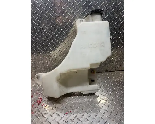 KENWORTH T680 Windshield Washer Reservoir