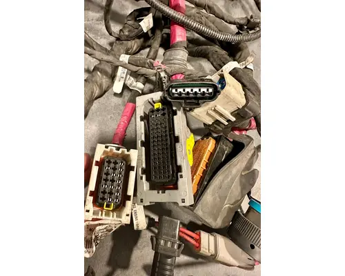 KENWORTH T680 Wiring Harness,Engine 