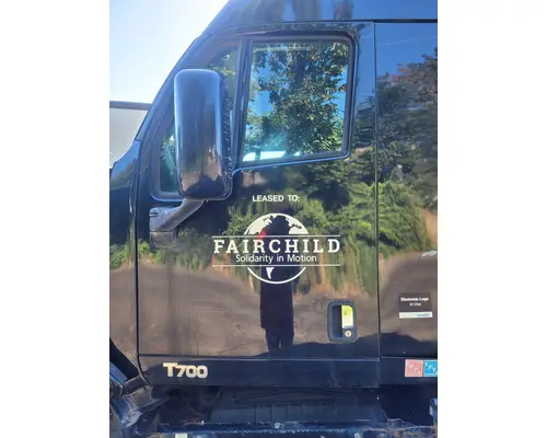 KENWORTH T700 2011-2014 DOOR ASSEMBLY, FRONT