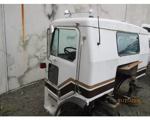 KENWORTH T700 2011-2014 DOOR ASSEMBLY, FRONT