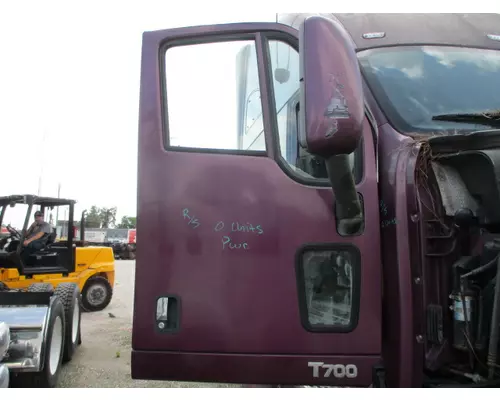 KENWORTH T700 2011-2014 DOOR ASSEMBLY, FRONT
