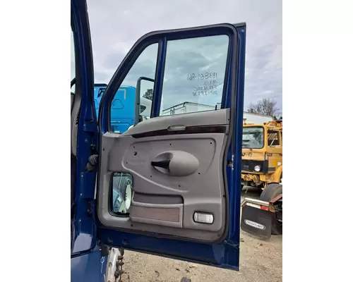 KENWORTH T700 2011-2014 DOOR ASSEMBLY, FRONT