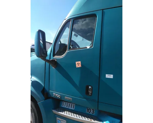 KENWORTH T700 2011-2014 DOOR ASSEMBLY, FRONT