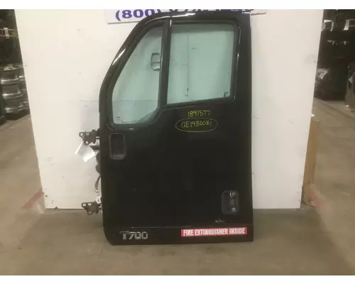 KENWORTH T700 2011-2014 DOOR ASSEMBLY, FRONT