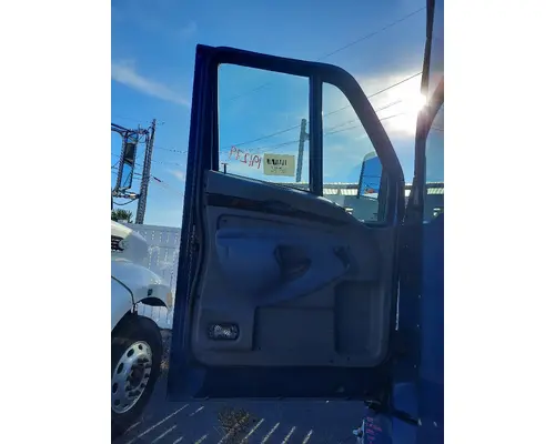 KENWORTH T700 2011-2014 DOOR ASSEMBLY, FRONT
