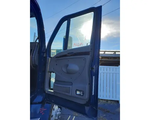 KENWORTH T700 2011-2014 DOOR ASSEMBLY, FRONT