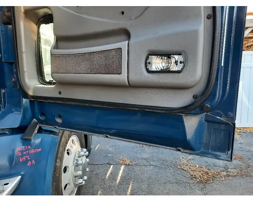 KENWORTH T700 2011-2014 DOOR ASSEMBLY, FRONT