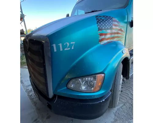 KENWORTH T700 2011-2014 HOOD