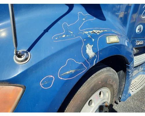 KENWORTH T700 2011-2014 HOOD