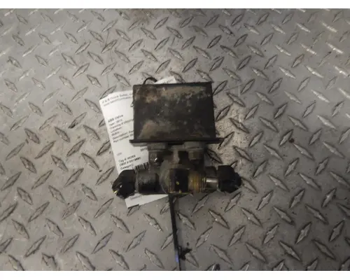 KENWORTH T700 944 ABS Valves