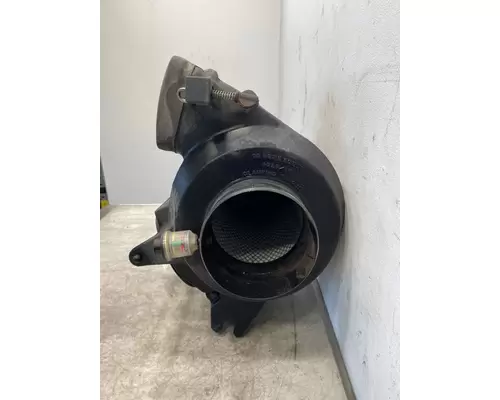 KENWORTH T700 Air Cleaner