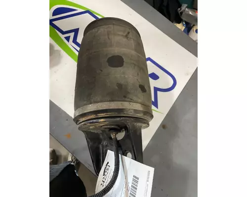 KENWORTH T700 Air Spring