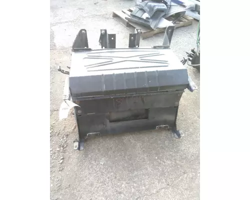 KENWORTH T700 BATTERY BOX