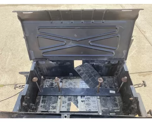 KENWORTH T700 Battery Box