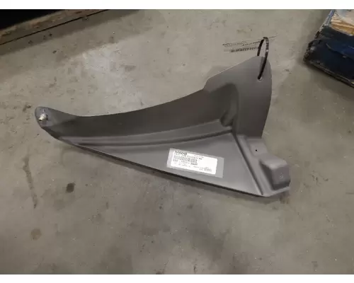 KENWORTH T700 Body Parts, Misc.
