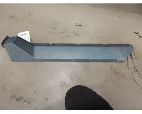 KENWORTH T700 Body Parts, Misc.