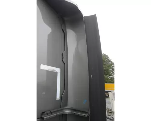 KENWORTH T700 CAB EXTENSION