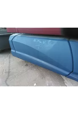 KENWORTH T700 CAB SKIRT/SIDE FAIRING
