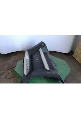 KENWORTH T700 CAB SKIRT/SIDE FAIRING