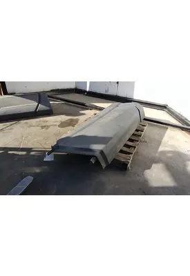 KENWORTH T700 CAB SKIRT/SIDE FAIRING