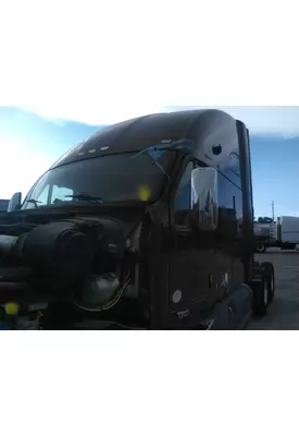 KENWORTH T700 CAB