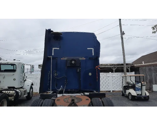 KENWORTH T700 CAB