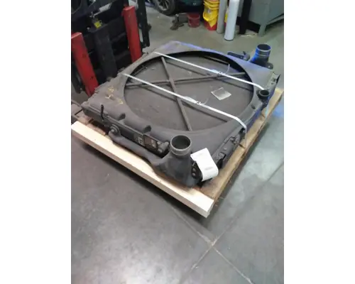 KENWORTH T700 COOLING ASSEMBLY (RAD, COND, ATAAC)